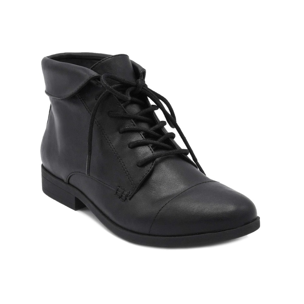 London Fog  Ankle Boot  size 8.5 Excellent condition